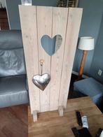 Houten Raamluik met Hart - Decoratief, Ophalen, Zo goed als nieuw