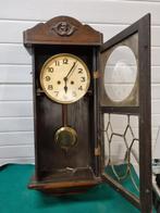 Divina klok vintage met houten kast, Ophalen of Verzenden, 'T Olde Gre-j, Info@toldegrej.nl, Endepoelstraat 20f Didam