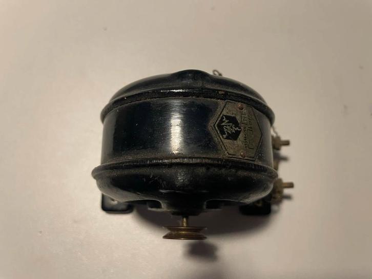 Oude Stoommachine Dynamo, Antiek en Kunst, Antiek | Speelgoed, Ophalen of Verzenden