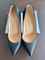 Christian Louboutin Pumps - Maat 40.5, Kleding | Dames, Schoenen, Pumps, Zwart, Ophalen of Verzenden, Gedragen