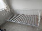 Metalen frame 1 persoonsbed wit ikea, Huis en Inrichting, Slaapkamer | Bedden, Ophalen, Gebruikt, 90 cm, Eenpersoons