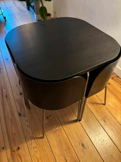 IKEA Fusion Vintage vierkante Eettafel zwart 4 stoelen, Huis en Inrichting, Tafels | Eettafels, Zo goed als nieuw, 50 tot 100 cm