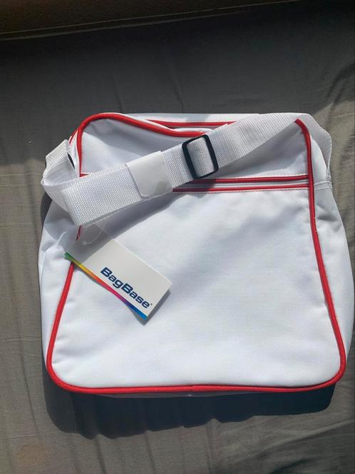 Nieuw: Bagbase crossbody schoudertas, Sieraden, Tassen en Uiterlijk, Tassen | Schoudertassen, Nieuw, Overige merken, Wit, Ophalen of Verzenden
