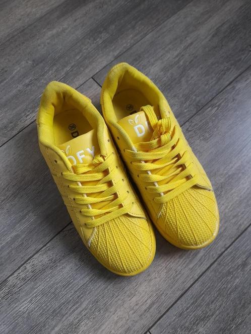 Sneakers schoenen  | Maat 36  | Zo goed als nieuw!, Kinderen en Baby's, Kinderkleding | Schoenen en Sokken, Zo goed als nieuw