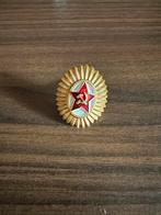 Russisch/Sovjet Embleem Bontmuts, Ophalen of Verzenden, Gebruikt, Stad of Land, Speldje of Pin