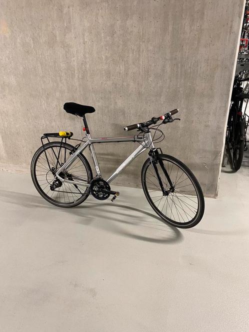 Scott Sub bike 28", size M frame (54cm), Speedbike (silver), Fietsen en Brommers, Fietsen | Heren | Herenfietsen, Zo goed als nieuw