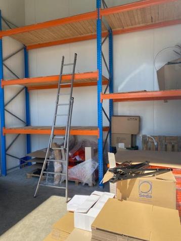 z.g.a.n. hoge palletstellingen 450 hoog met legborden beschikbaar voor biedingen