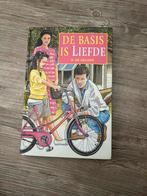 D. de Gelder - De basis is liefde, Ophalen of Verzenden, Gelezen, D. de Gelder