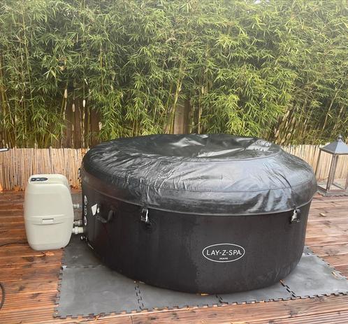 Lay Z Spa Miami zo goed als nieuw, Tuin en Terras, Bubbelbaden en Hottubs, Zo goed als nieuw, Filter, Ophalen