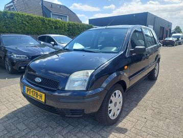 Ford Fusion 1.6 TDCi Trend (bj 2005) beschikbaar voor biedingen