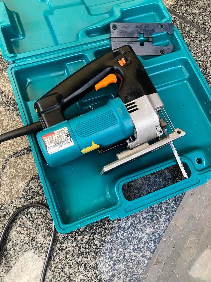 Makita decoupeerzaag als nieuw, Doe-het-zelf en Verbouw, Gereedschap | Zaagmachines, Zo goed als nieuw, Decoupeerzaag, 600 tot 1200 watt