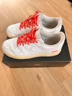 Supreme Air Force 1 Low - Maat 43, Wit, Ophalen of Verzenden, Sneakers of Gympen, Gedragen