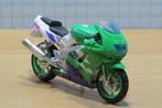 Kawasaki ZX-9R gr/wt 1:18 blister, Hobby en Vrije tijd, Modelauto's | 1:18, Maisto, May Cheong Group France S.A.S., Nieuw, Ophalen of Verzenden