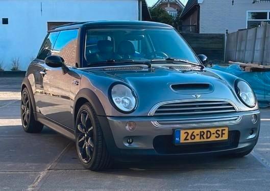 Mini Cooper S 1.6 16V • 163 pk • dealer onderhouden, Auto's, Mini, Cooper S, ABS, Airbags, Airconditioning, Bluetooth, Boordcomputer