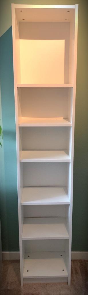 Billy Ikea Kast~Boekenkast~Kastje~2 meter hoog beschikbaar voor biedingen