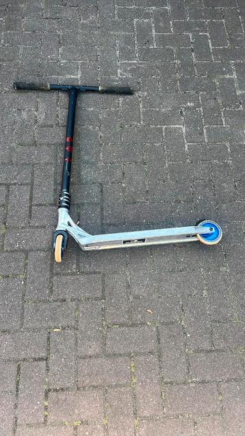 Stuntsteps ETIC en STORY beschikbaar voor biedingen