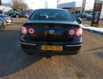 Volkswagen Passat 2.0 FSI Comfortline 2006 Nwe APK|Trekhaak, Auto's, Voorwielaandrijving, 730 kg, Gebruikt, 4 cilinders