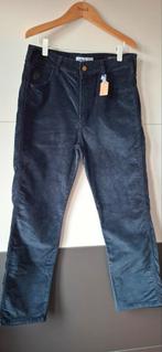 Nieuwe Loïs, donker blauwe ribbroek maat W 32 lengte 70 cm., Blauw, Nieuw, Ophalen of Verzenden, W30 - W32 (confectie 38/40)