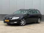 Volvo V70 2.0 D4 Nordic+ Aut-8 Automaat!, Euro 6, Zwart, Diesel, 22 km/l