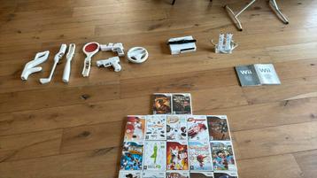 Nintendo Wii + attributen + 17 spellen beschikbaar voor biedingen