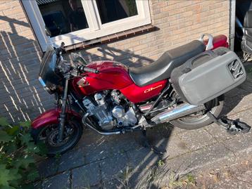 Honda CB750 Sevenfifty beschikbaar voor biedingen