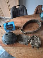 Airsoft Set - Helm, Face Shield, Pouch, Ophalen of Verzenden, Gebruikt