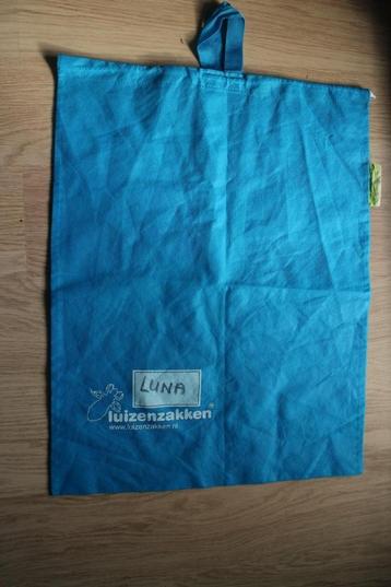 1x BLAUWE LUIZENZAK (HANDIG VOOR DE BASISSCHOOL) beschikbaar voor biedingen