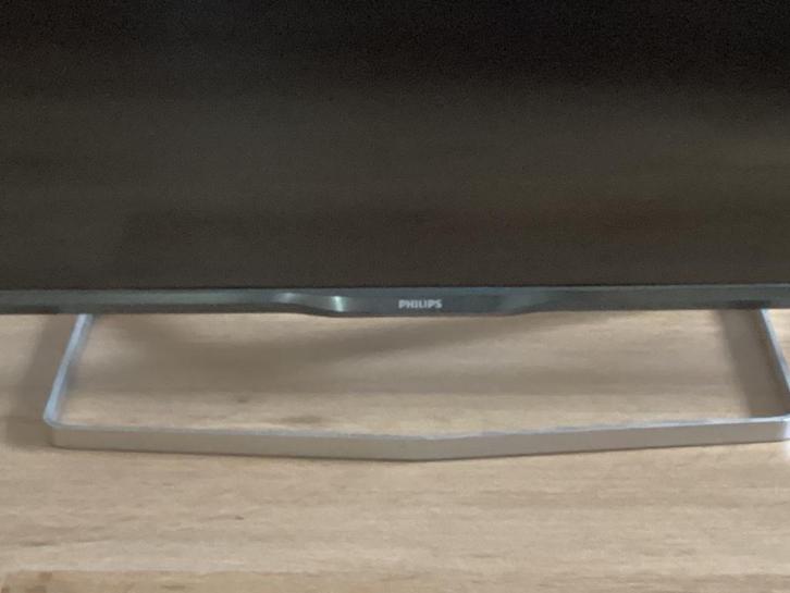 Smart tv Philips, Audio, Tv en Foto, Televisies, Gebruikt, LED, 80 tot 100 cm, Full HD (1080p), Philips, 100 Hz, Smart TV, Verzenden