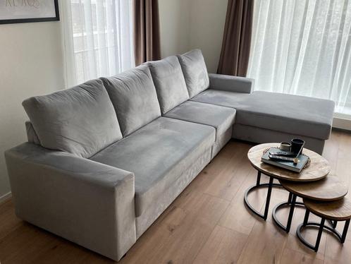 Hoekbank/Loungebank Suéde Lichtgrijs, Huis en Inrichting, Banken | Bankstellen, Zo goed als nieuw, Hoekbank, Vierpersoons of meer