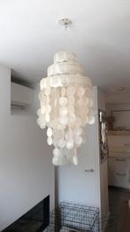 Prachtige Capiz schelpenlamp in de kleur beige/ creme, Huis en Inrichting, Lampen | Kroonluchters, Ophalen of Verzenden, Nieuw
