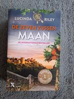Maan de zeven zussen  - lucinda Riley (als nieuw), Ophalen of Verzenden, Zo goed als nieuw, Nederland
