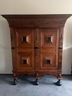 Antieke kussenkast, Antiek en Kunst, Antiek | Meubels | Kasten, Ophalen of Verzenden