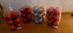 KERSTBALLEN 3 × 12 RODE en 12 ZILVEREN KERSTBALLEN € 5.00., Ophalen of Verzenden, Zo goed als nieuw
