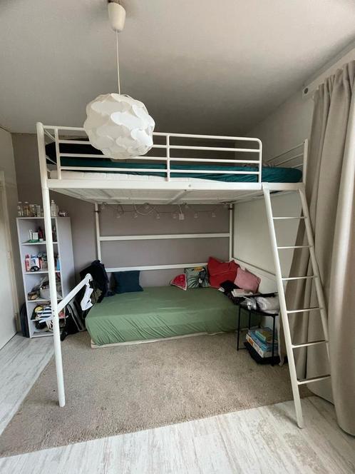 witte hoogslaper Ikea 140/200 cm, Huis en Inrichting, Slaapkamer | Stapelbedden en Hoogslapers, Zo goed als nieuw, Hoogslaper