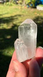Bergkristal I | 7x3x3 cm | 69 gram, Verzamelen, Ophalen of Verzenden, Mineraal