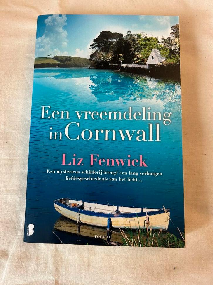 Liz Fenwick - Een vreemdeling in Cornwall, Boeken, Romans, Zo goed als nieuw, Europa overig, Ophalen of Verzenden