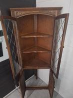 Vreemd mooie bruine hoekkast, Antiek en Kunst, Antiek | Meubels | Kasten, Ophalen
