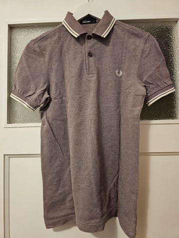 Polo Fred Perry maat S  beschikbaar voor biedingen