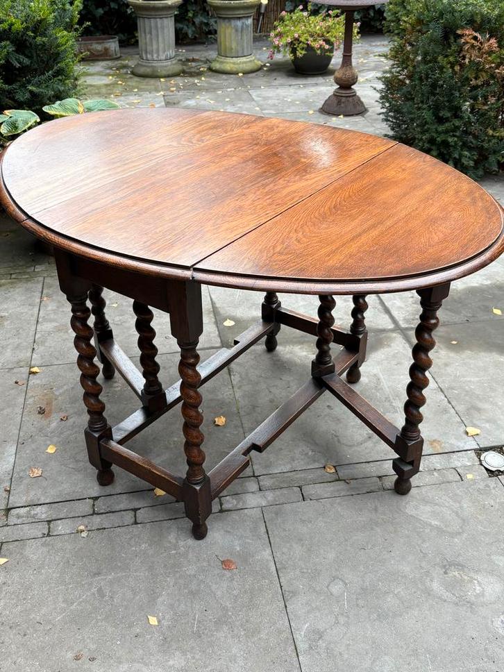 Engelse Hangoortafel met Gedraaide Poten, Antiek en Kunst, Antiek | Meubels | Tafels, Ophalen