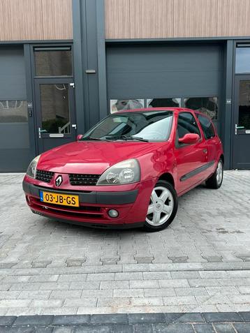 Renault Clio 1.6 16V | Nieuwe apk | Airco |All season banden beschikbaar voor biedingen