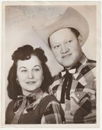 Clyde And Willie Mae Joy grote gesigneerde foto +Clyde jong?, Gebruikt, Verzenden, Foto of Kaart, X