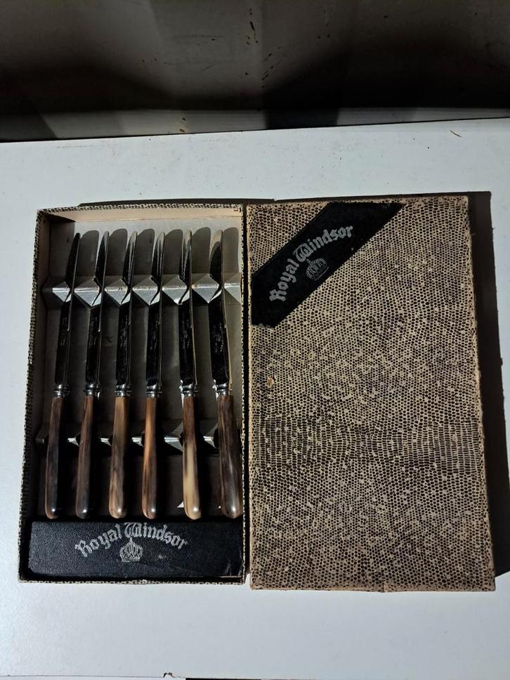 Royal Windsor Steakmessen Set, Antiek en Kunst, Antiek | Bestek, Ophalen of Verzenden