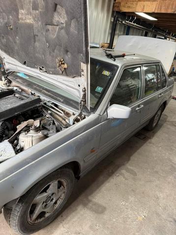 Volvo 960 Sedan onderdelen beschikbaar voor biedingen