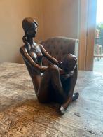 Bronzen Beeld: Moeder en Kind, Antiek en Kunst, Kunst | Beelden en Houtsnijwerken, Ophalen of Verzenden