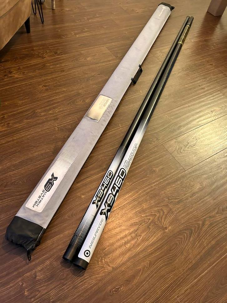 Neilpryde masten: 460 X9 Ultra 100% Carbon, Watersport en Boten, Windsurfen, Zo goed als nieuw, Mast, Met draagtas, Ophalen