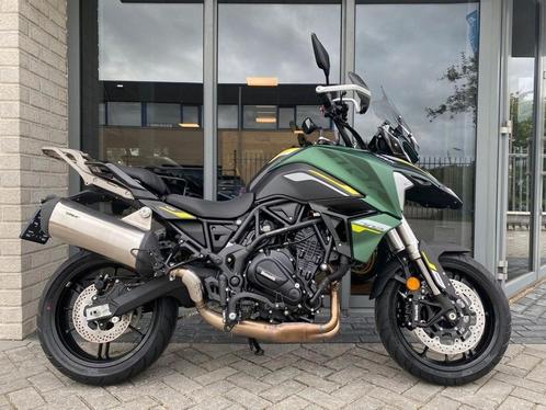 BENELLI TRK 702 (bj 2025), Motoren, Motoren | Benelli, Overig, meer dan 35 kW, 2 cilinders