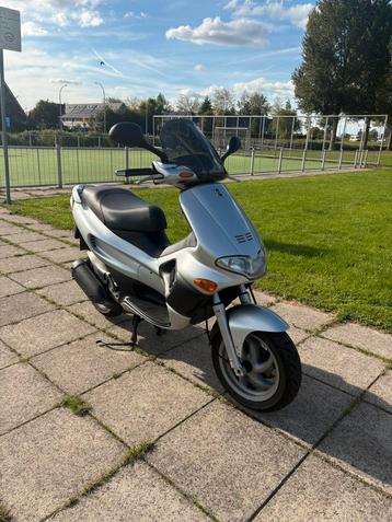 Gilera runner 172cc SD A1 nl kenteken beschikbaar voor biedingen
