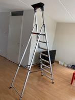 Altrex 7 trede trap, Doe-het-zelf en Verbouw, Ladders en Trappen, Ophalen, Zo goed als nieuw, Minder dan 2 meter