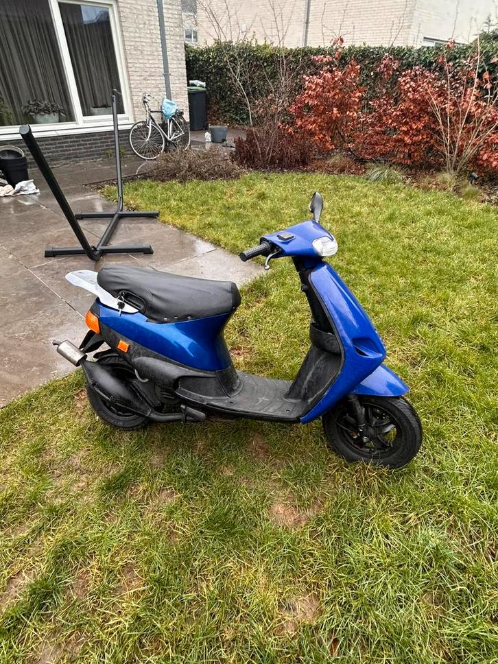 Zip type 3/fastrider, Fietsen en Brommers, Scooters | Piaggio, Zo goed als nieuw, Zip, Tweetakt, Ophalen of Verzenden