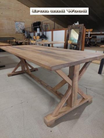 Oud eiken wagondelen (hobby)tafel / X poot tafel op maat beschikbaar voor biedingen